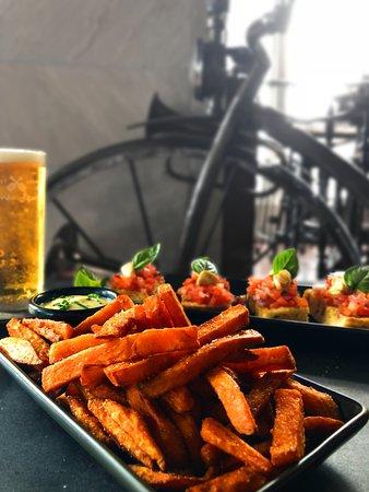 Steampunk Surfers Paradise